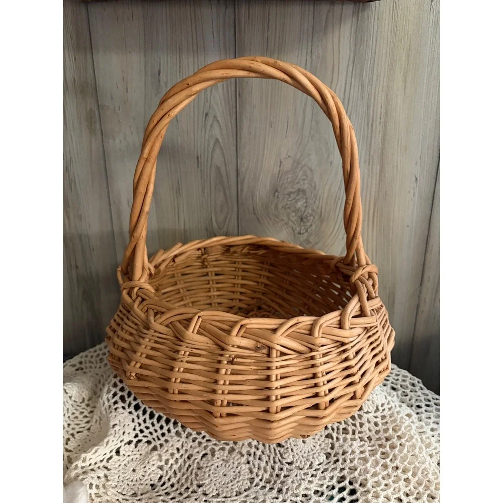 Vintage Round Wicker Basket with Twisted Handle Natural Willow Woven Decor